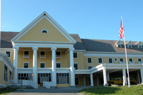 lake-yellowstone-hotel4