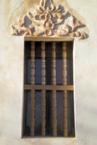 san-xavier-del-bac-east-tower-window-detail2