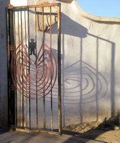 san-xavier-del-bac-gate-n