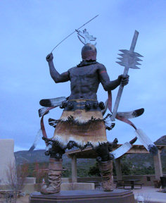 sculpture-at-museum-of-indian-arts-and-culture