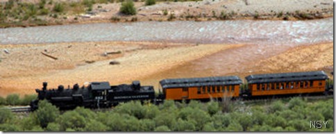 D&SNG Railroad by River