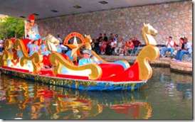 San Antonio - River Parade