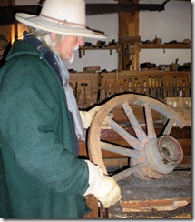 Guide with Wheel - N