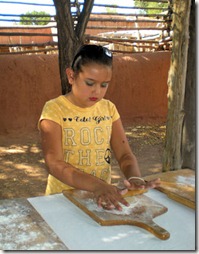 Golondrinas Making Tortillas - B