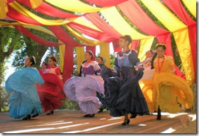 Golondrinas Swishing Skirts - B