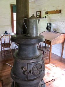 Maltise Cross Cabin - Stove