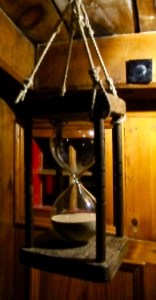 MM - Nonesuch Hourglass